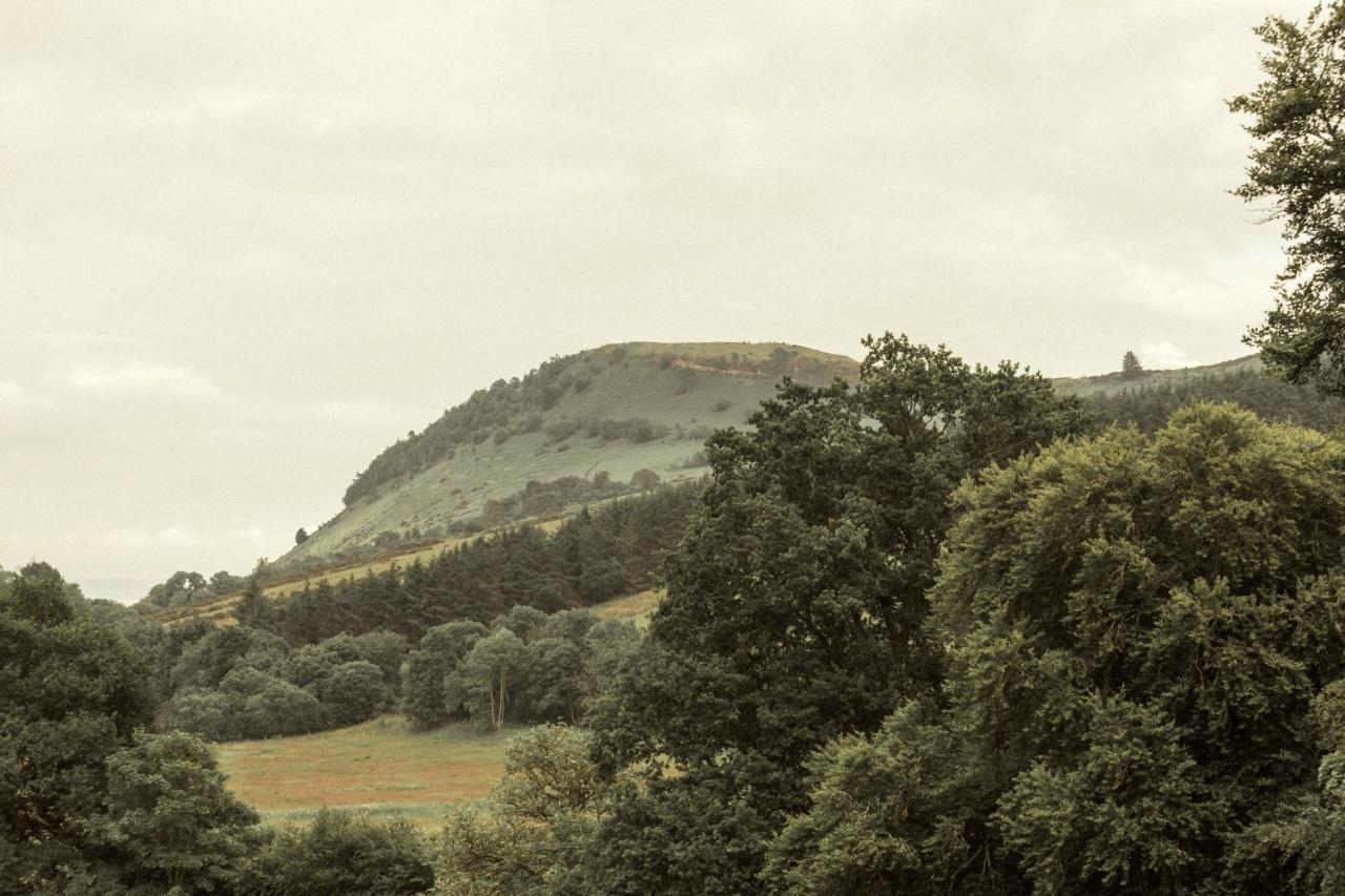 No 4 The Highlands Leilighet Strathpeffer Eksteriør bilde